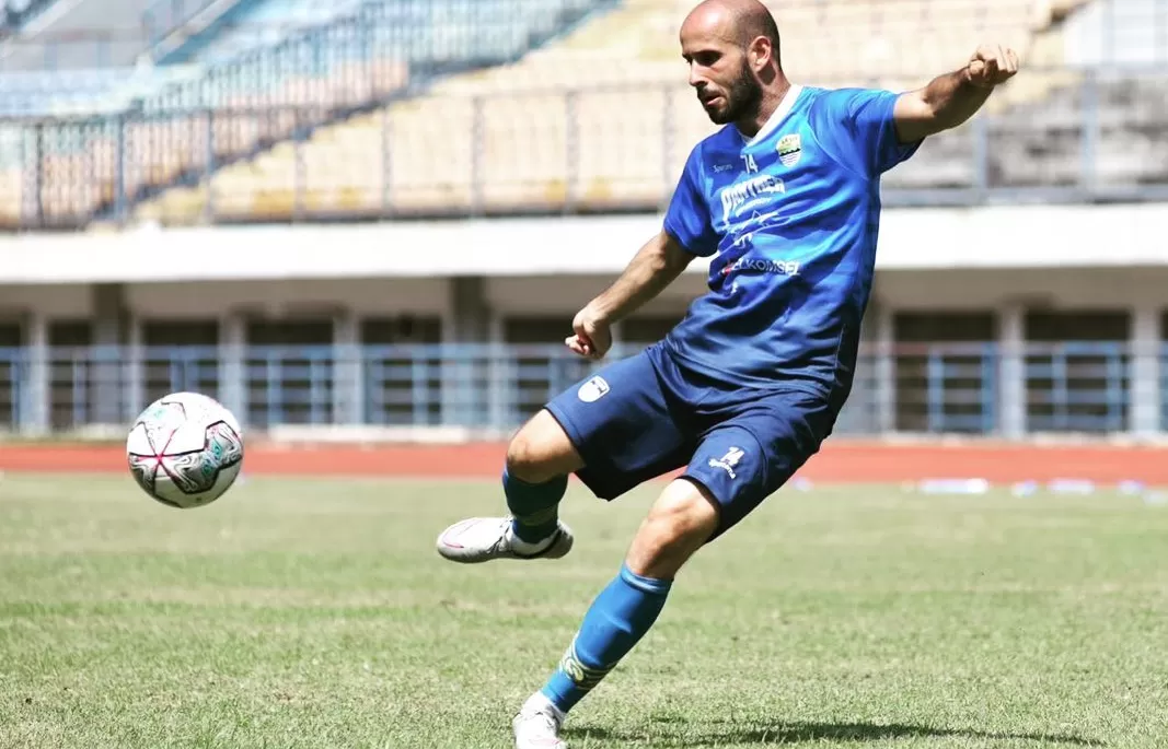 Gelandang Palestina Ini Ungkap Alasannya Tidak Mau Difoto saat di Persib Bandung: Indonesia Mendukung Karena Cinta Palestina, Tapi...