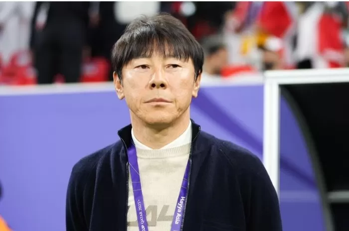 Dikabarkan Akan Dikontrak Negara Lain, Suporter Timnas Indonesia Serukan Perpanjangan Kontrak Shin Tae Yong